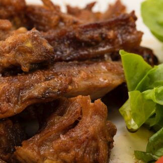 Pulled pork con taco e insalata